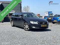 Volvo V70 - 2.0 D4 Summum / LEES TEKST / EXPORT & HANDEL