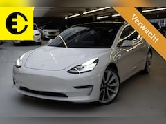 Tesla Model 3 - Long Range AWD 75 kWh | Pano dak | Trekhaak | Stoelverwarming