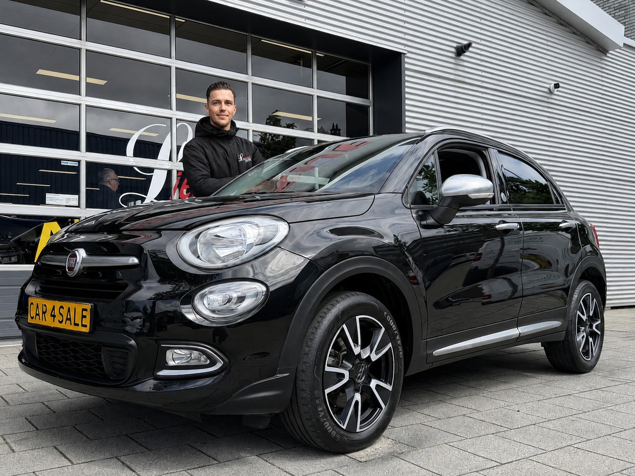 Fiat 500 X - 1.6 E-torQ Mirror Edition - Navigatie I Airco I PDC I Sport velgen I Xenon I Dealer onderh - AutoWereld.nl