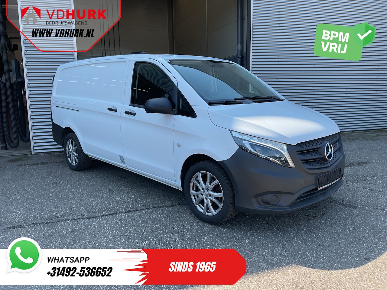 Mercedes-Benz Vito - 114 CDI L2 2x Schuifdeur/ LED/ Carplay/ Camera/ Cruise/ 17”LMV/ Trekhaak - AutoWereld.nl