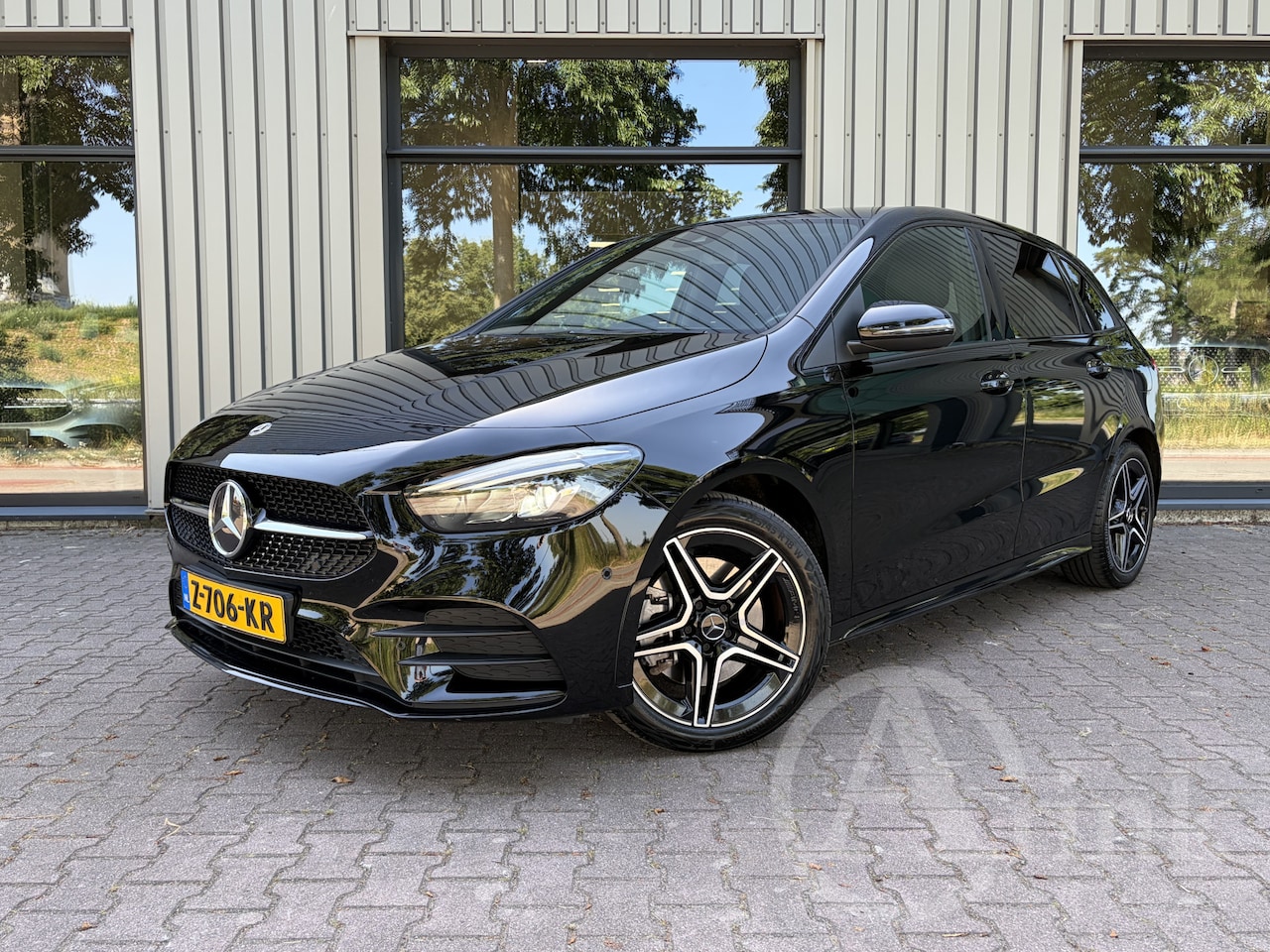 Mercedes-Benz B-klasse - 250 e AMG Trekhaak, Parkeerpakket, Zitcomfortpakket - AutoWereld.nl