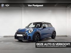 MINI 3-Deurs - Cooper Resolute Go Edition | Panoramadak | Stoelverwarming | Achteruitrijcamera