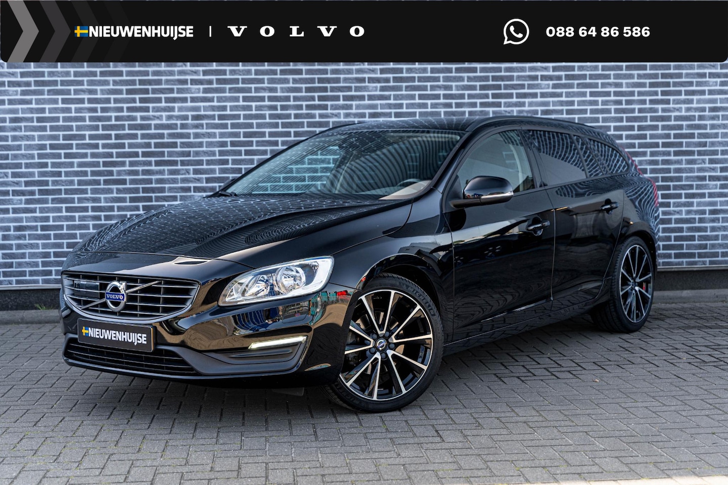 Volvo V60 - 1.5 T3 Polar | Trekhaak | Navigatie | Stoelverwarming Voor en Achter | Cruise Control Adap - AutoWereld.nl
