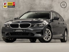 BMW 3-serie Touring - 320e High Executive 204Pk Automaat (APPLE CARPLAY, DEALER ONDERHOUDEN, GROOT NAVI, CAMERA,