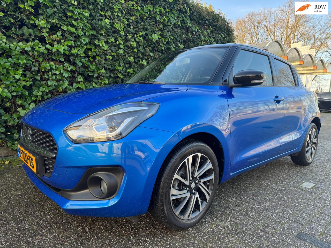 Suzuki Swift - 1.2 Style Smart Hybrid 1.2 Style Smart Hybrid - AutoWereld.nl