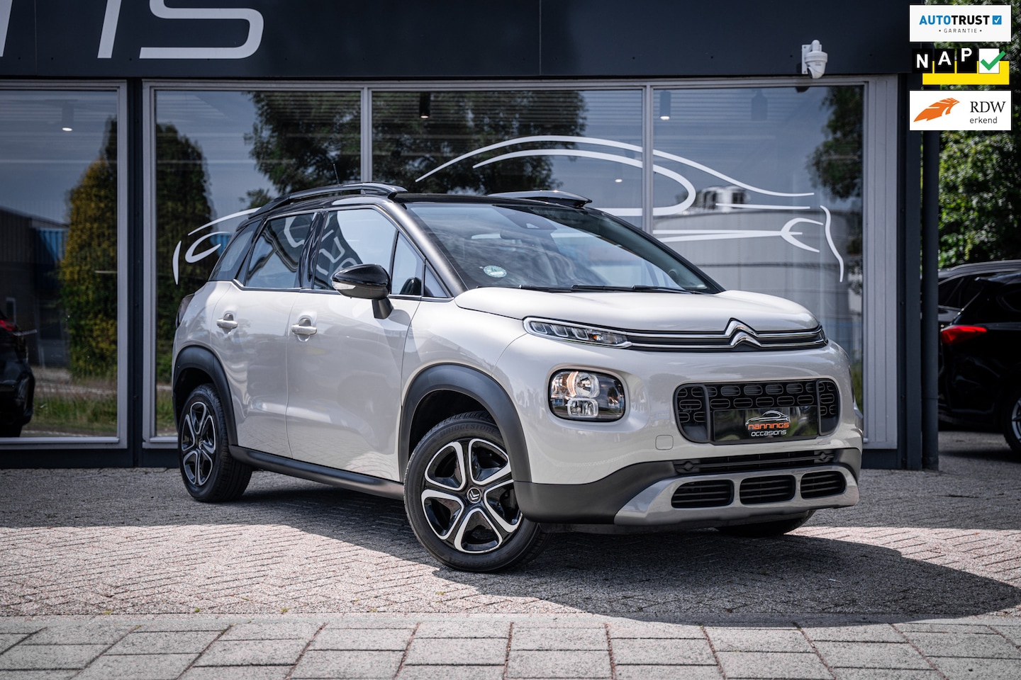 Citroën C3 Aircross - 1.2 PureTech S&S Feel|Automaat|Cruise|PDC|Dealer oh - AutoWereld.nl