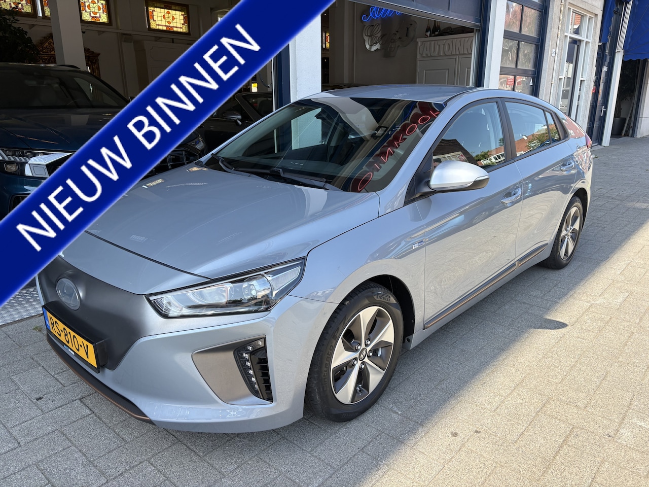 Hyundai IONIQ - Comfort EV CARPLAY/CAMERA/CLIMA/NL AUTO/NAP - AutoWereld.nl