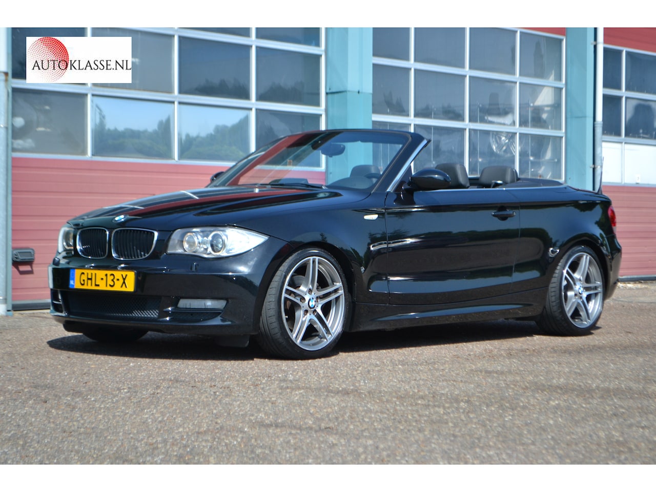 BMW 1-serie Cabrio - 125i High Executive AUTOMAAT - AutoWereld.nl