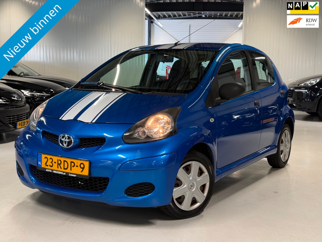 Toyota Aygo - 1.0-12V Now 2011|Airco|5Deurs| Rijklaar! - AutoWereld.nl