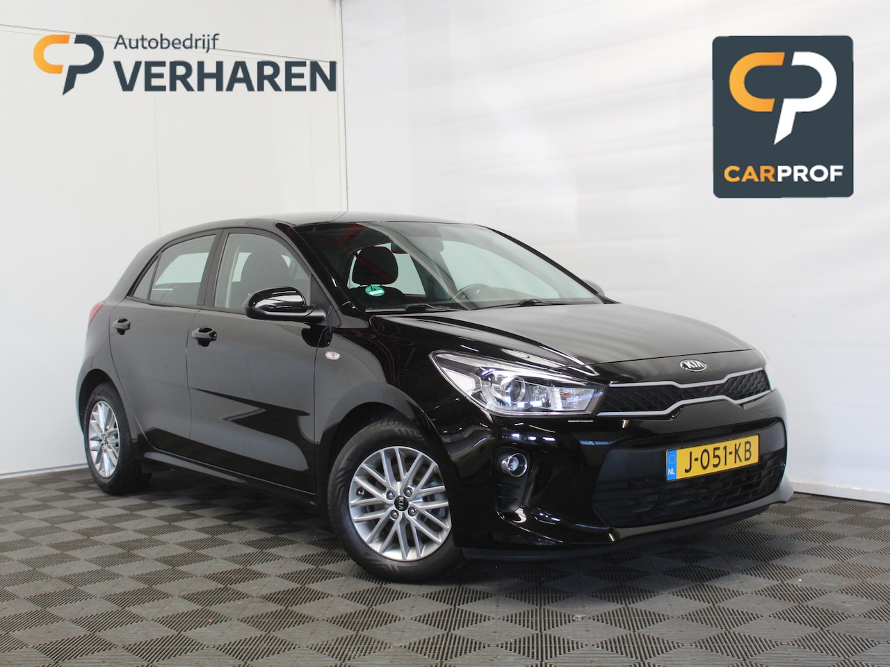 Kia Rio - 1.0 TGDI DynamicLine AIRCO | CAMERA | CARPLAY | CRUISE | DAB | NAVI | PDCA | LMV15 | ISOFI - AutoWereld.nl
