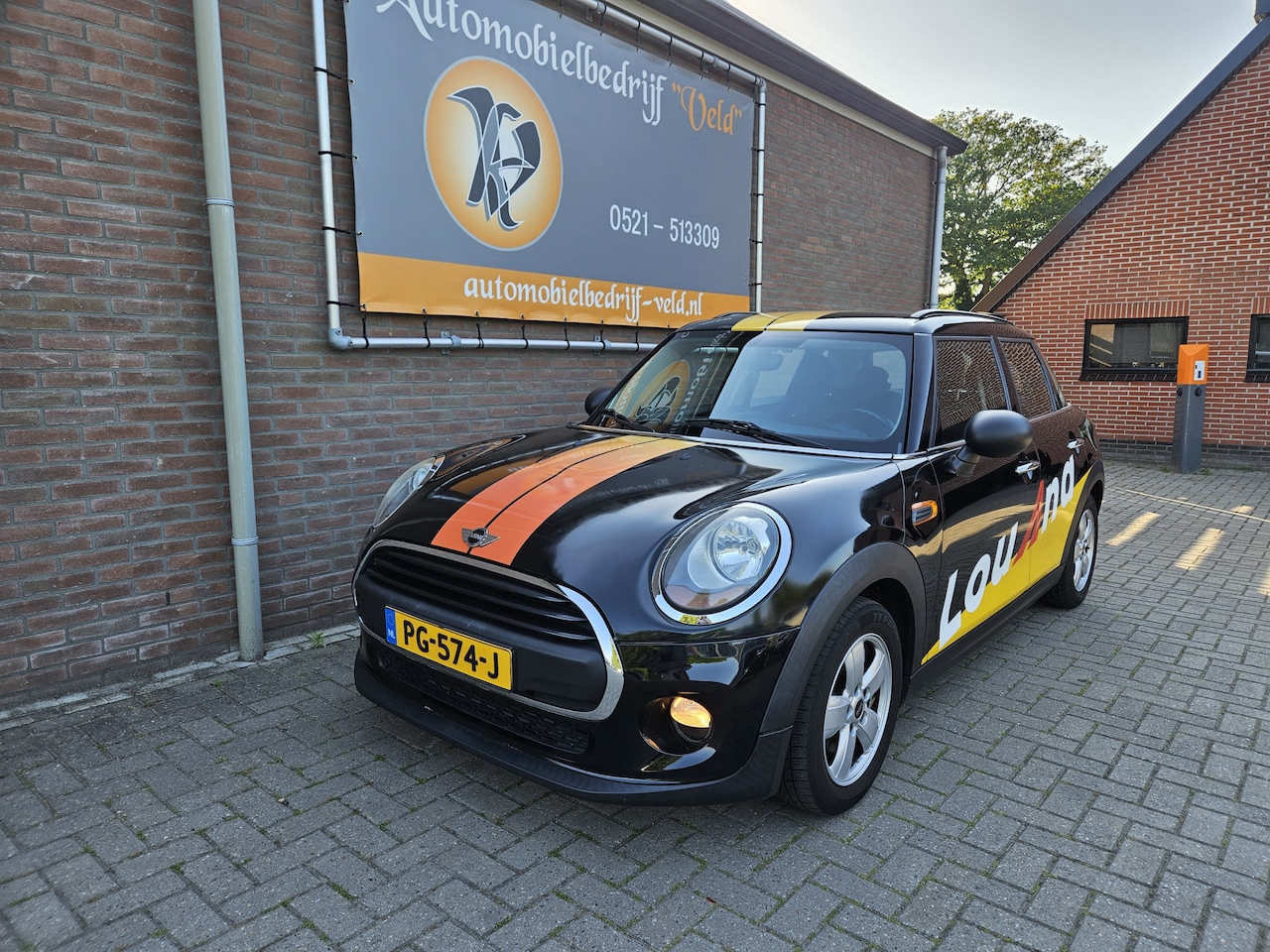 MINI 5-Deurs - 1.5 One D Salt Business - AutoWereld.nl