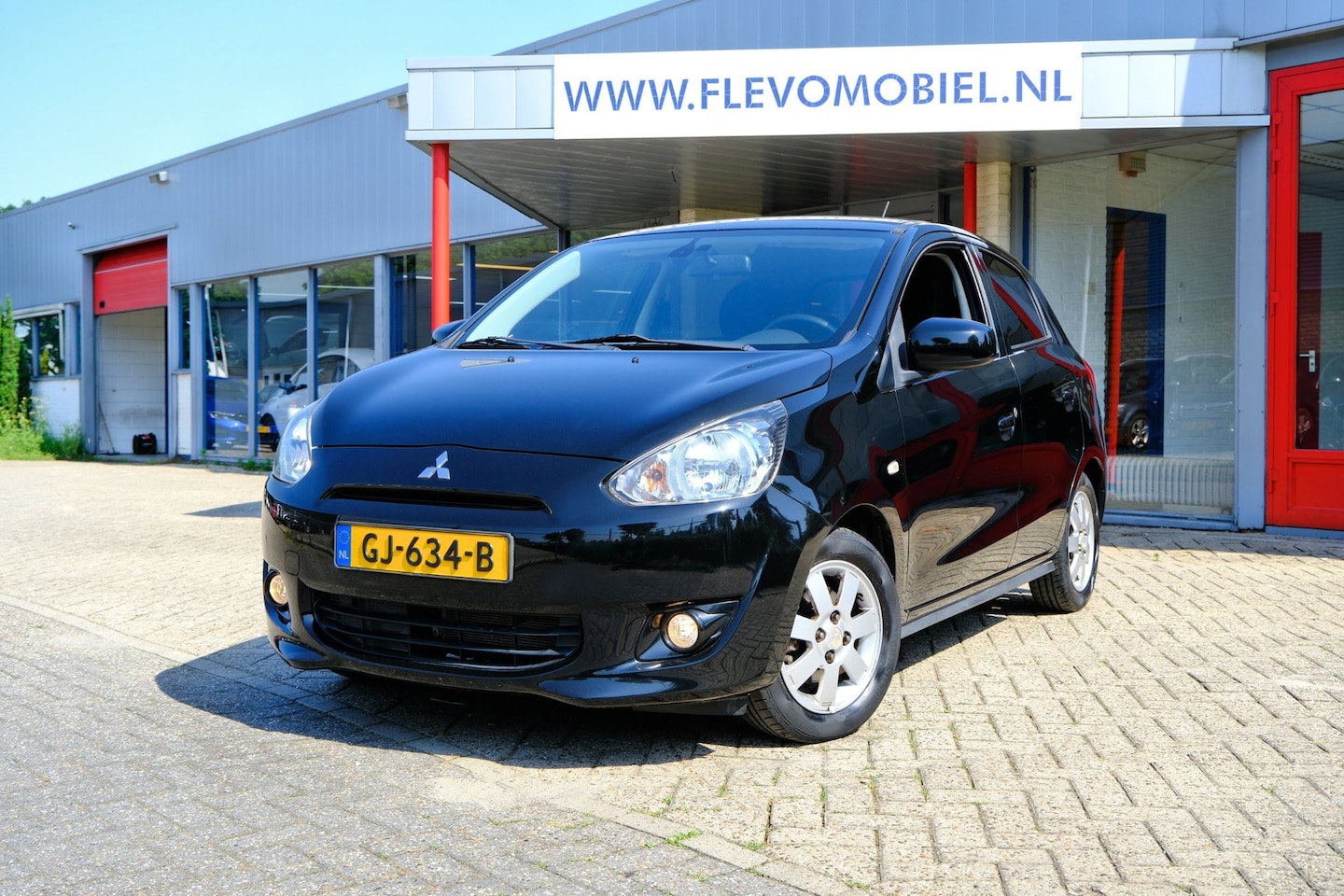 Mitsubishi Space Star - 1.0 Bright 5-drs *23.300km!* Clima|LMV - AutoWereld.nl