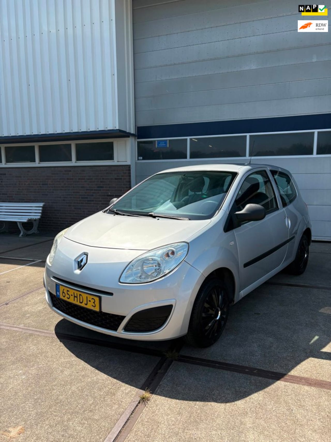 Renault Twingo - 1.2 Authentique 1.2 Authentique - AutoWereld.nl