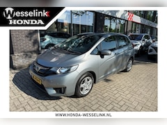 Honda Jazz - 1.3 i-VTEC Trend | Navigatie | Parkeersensoren | Stoelverw