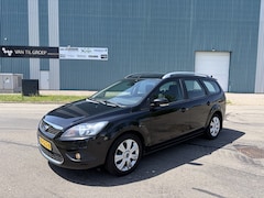 Ford Focus Wagon - 1.6-16V Titanium 101 PK. Distributieriem en waterpomp vervangen bij 183.000 KM Zeer fijn r