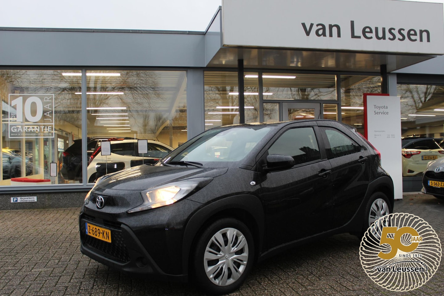 Toyota Aygo X - PLAY 5-DEURS NL-AUTO APPLE/ANDROID DAB+ AD-CRUISE AIRCO CAMERA - AutoWereld.nl