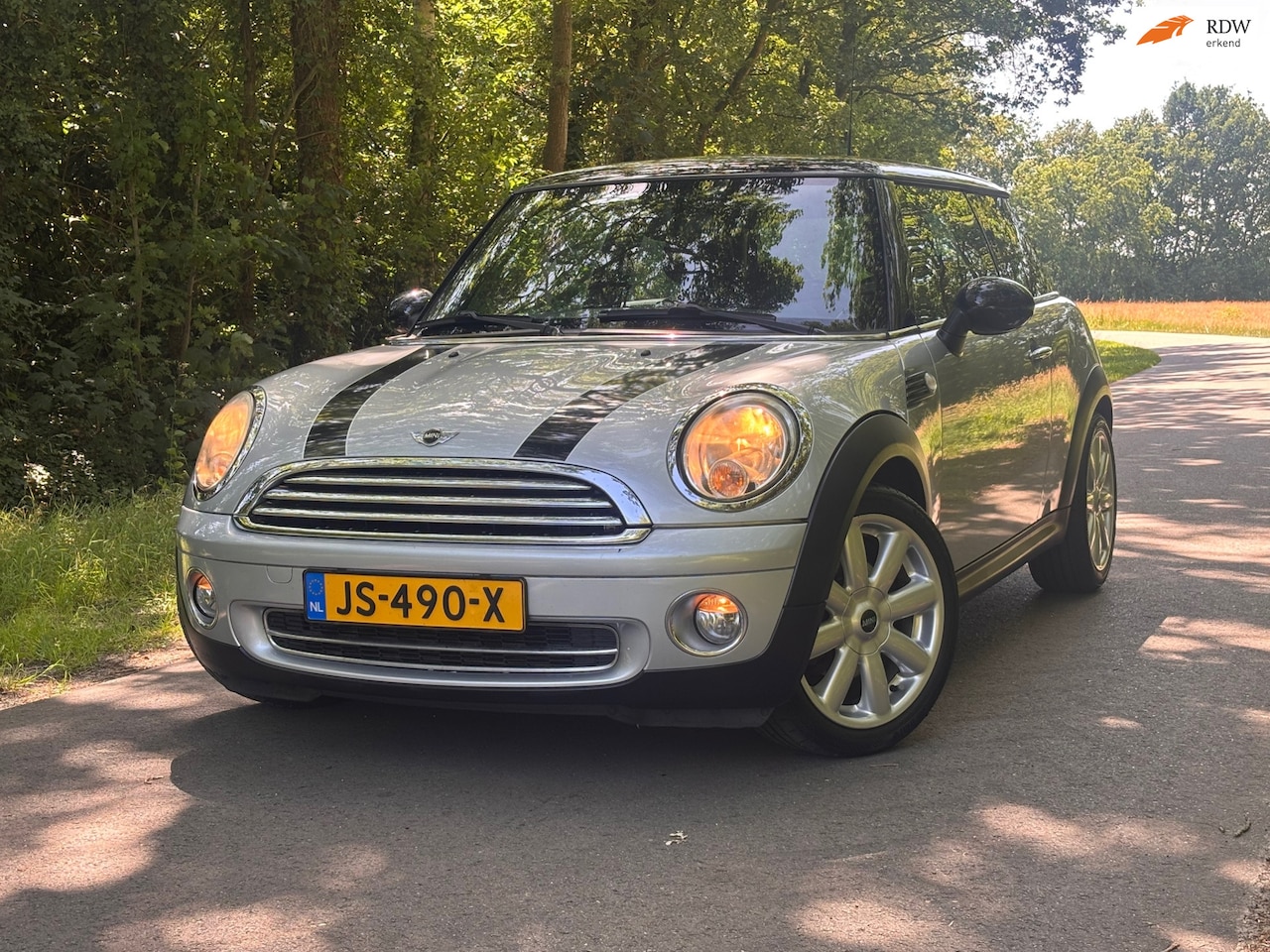 MINI 3-Deurs - 1.6 Cooper | " 164.000 " KM Nu € 1.975,- !!! - AutoWereld.nl