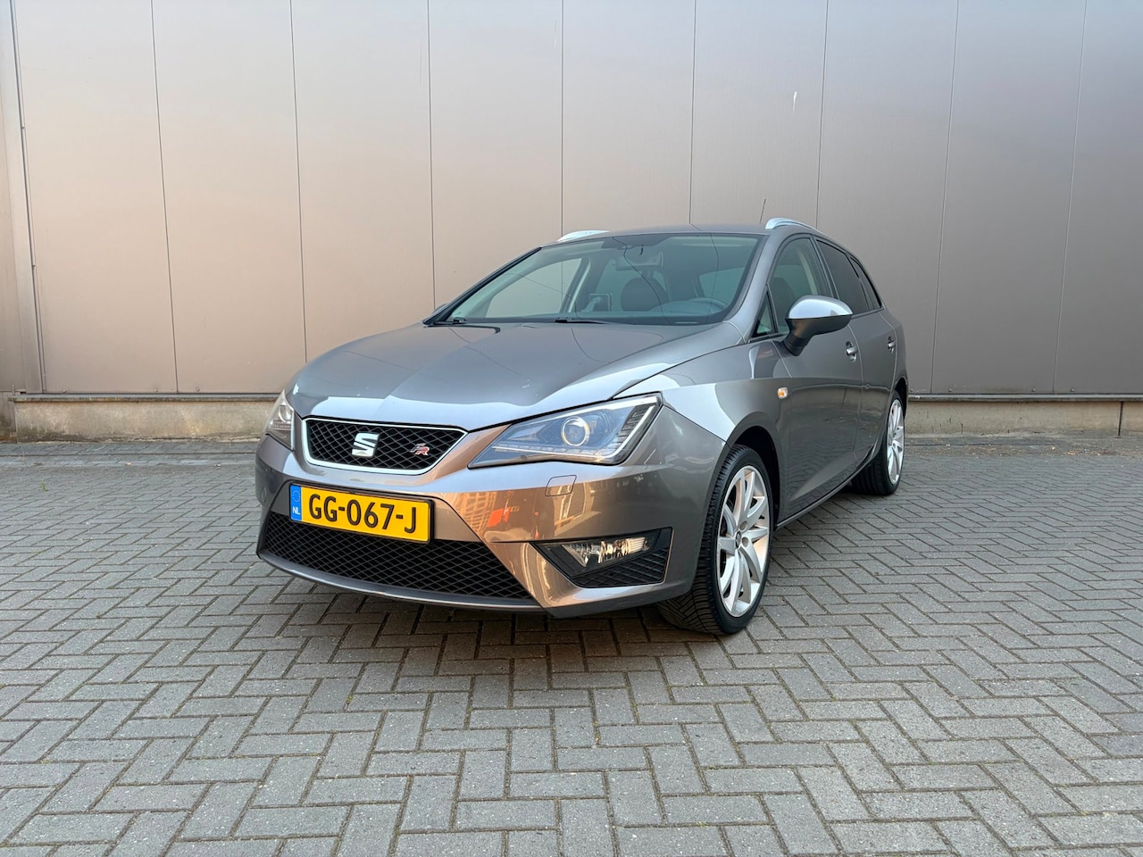 SEAT Ibiza ST - 1.2 TSI FR Dynamic 1.2 TSI FR Dynamic - AutoWereld.nl