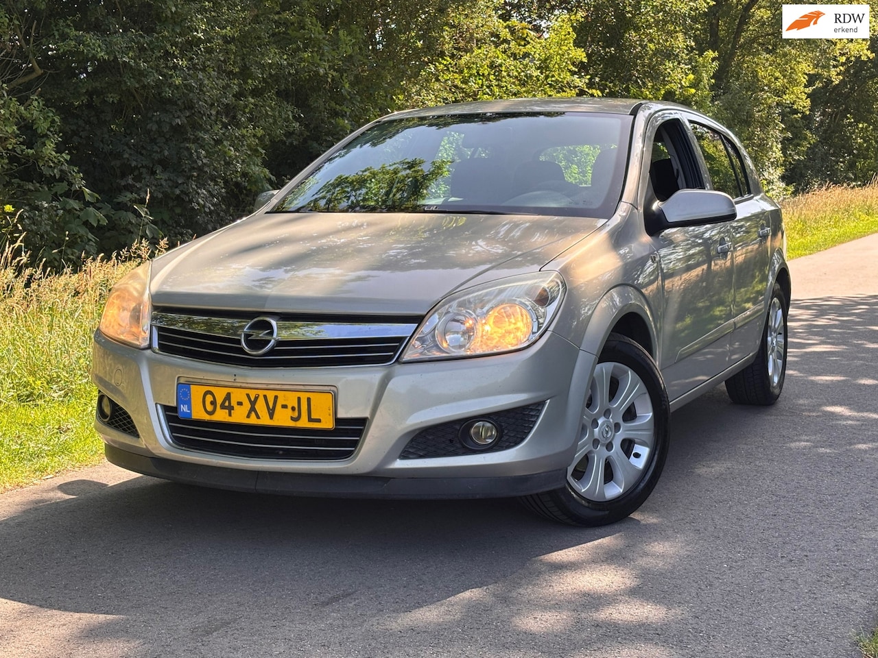 Opel Astra - 1.6 Temptation | Cruise + Airco Nu € 1.499,- !!! - AutoWereld.nl