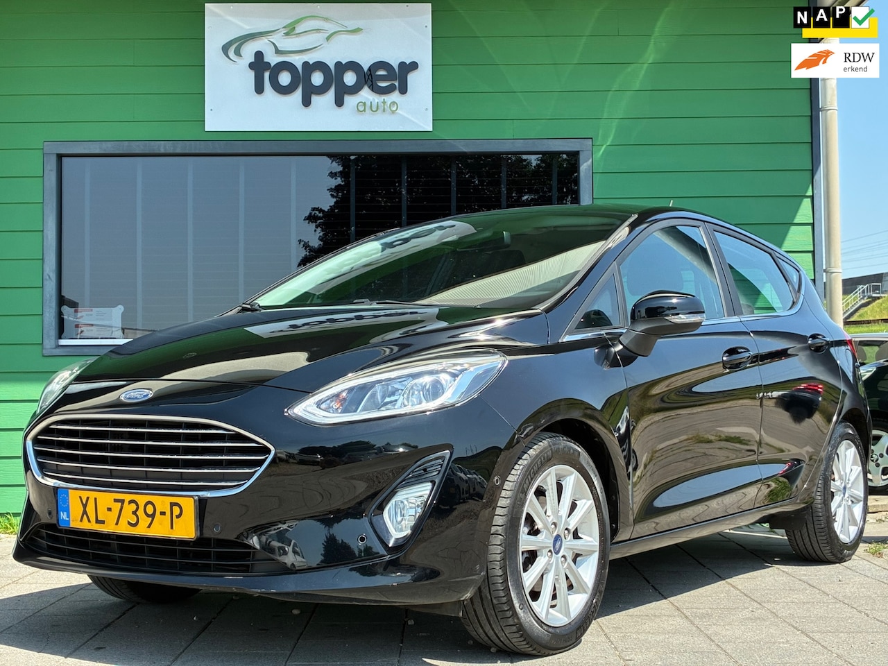 Ford Fiesta - 1.0 EcoBoost Titanium|2e Eigenaar|Navigatie|Camera|Climatronic|CruiseControl - AutoWereld.nl