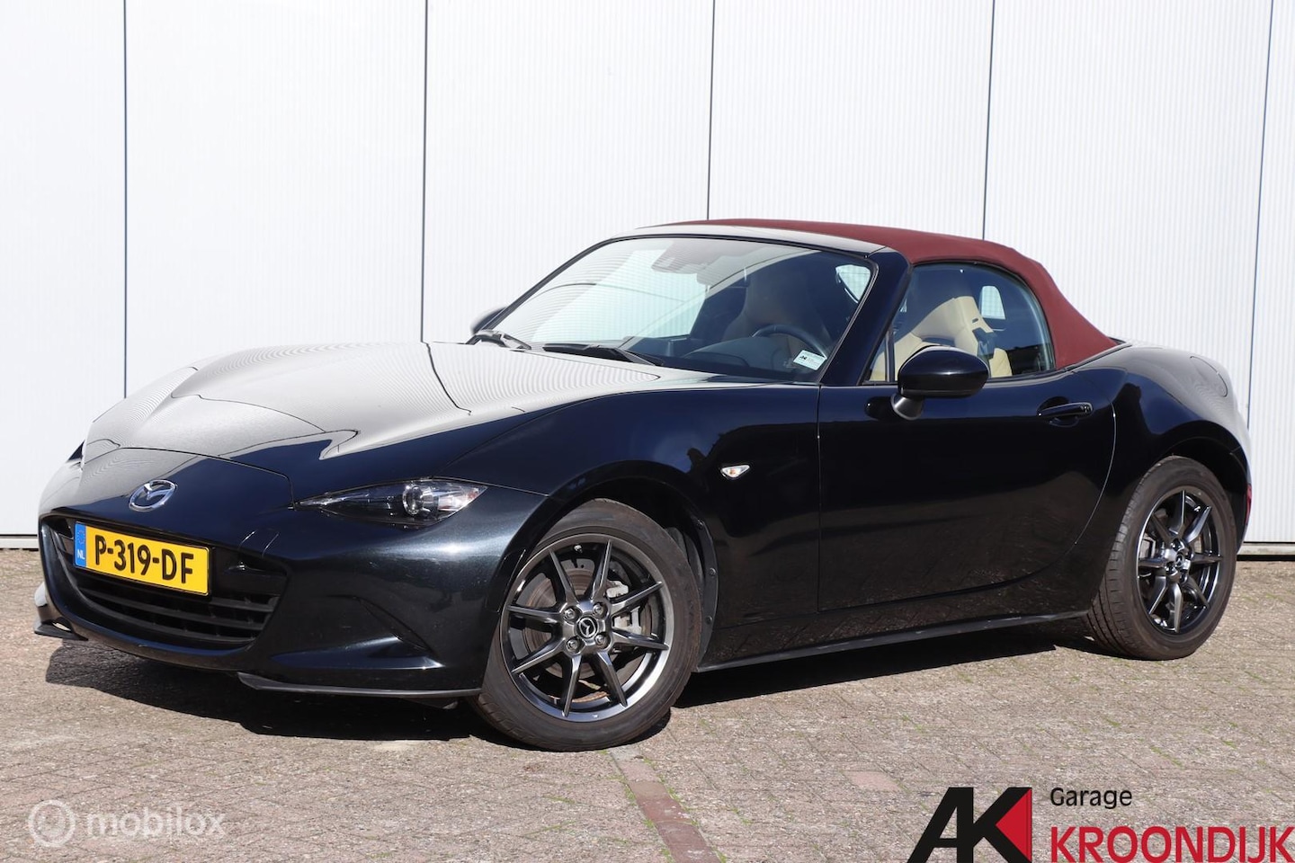 Mazda MX-5 - 1.5 96 kw SkyActiv-G 131 Sakura Maar 15287 km - AutoWereld.nl