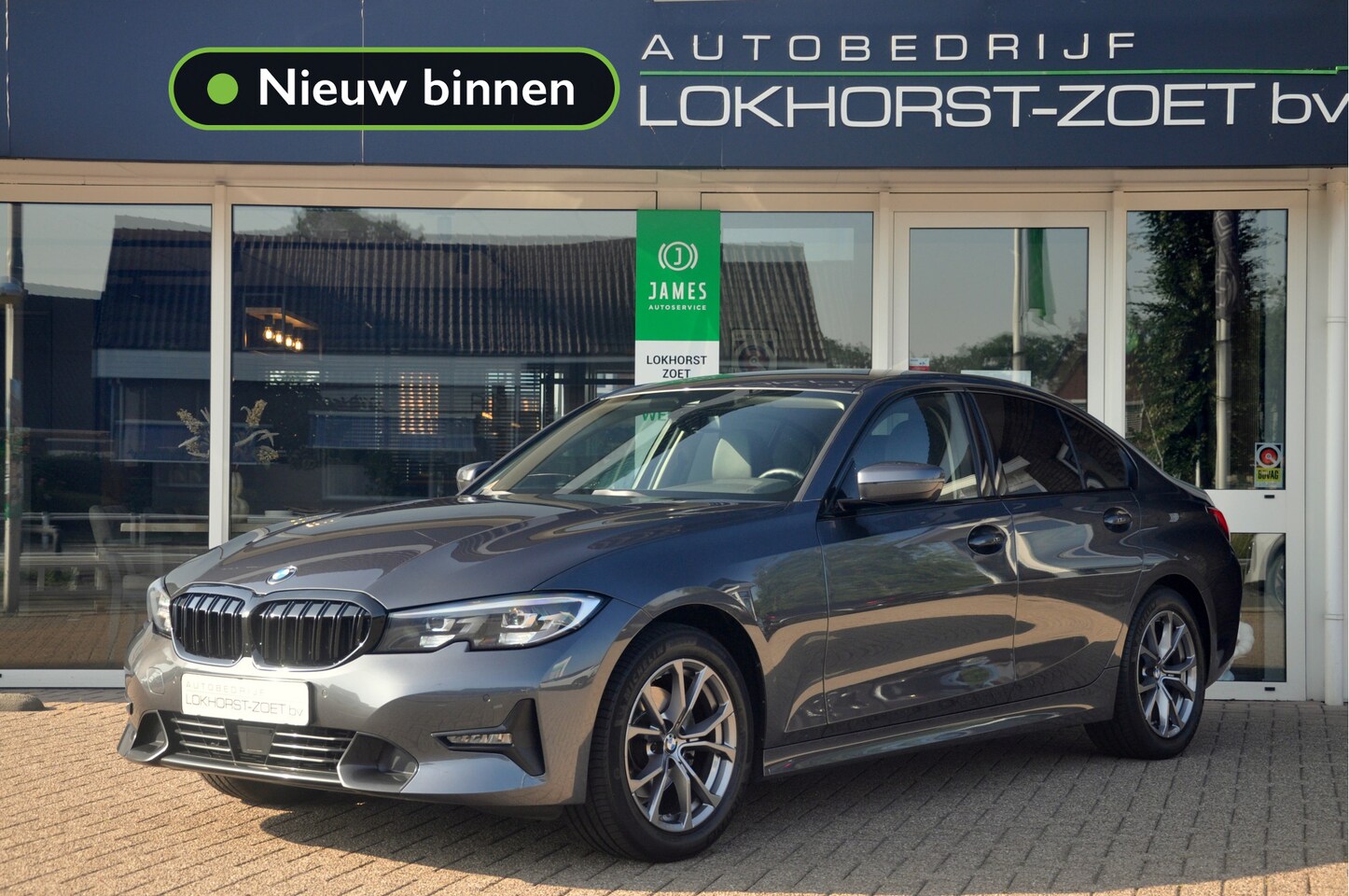 BMW 3-serie - 320i Business Edition Plus | Adaptive Cruise | 44.000 km! - AutoWereld.nl
