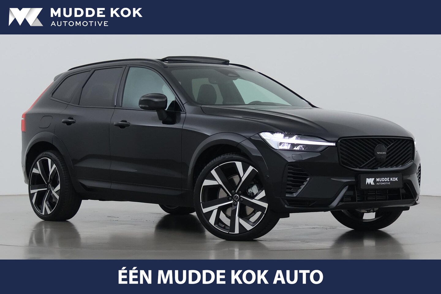 Volvo XC60 - T8 Plug-in hybrid Ultra Black Edition | ACC | Panoramadak | Harman/Kardon | 360° Camera | - AutoWereld.nl