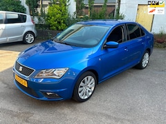 SEAT Toledo - 1.2 TSI Style Business/ Navi/ Clima/ PDC