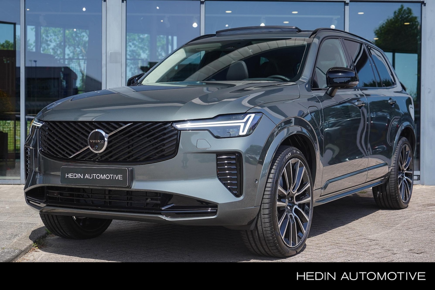 Volvo XC90 - 2.0 T8 Plug-in hybrid AWD Ultra Dark Exec. Ed. | Bowers & Wilkins Audio | Luchtvering | Pa - AutoWereld.nl