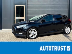 Ford Focus - 125pk Edition D. RIEM VERVANGEN | CRUISE CONTROL | NAVI | STOEL+ STUURVERWARMING | AIRCO |