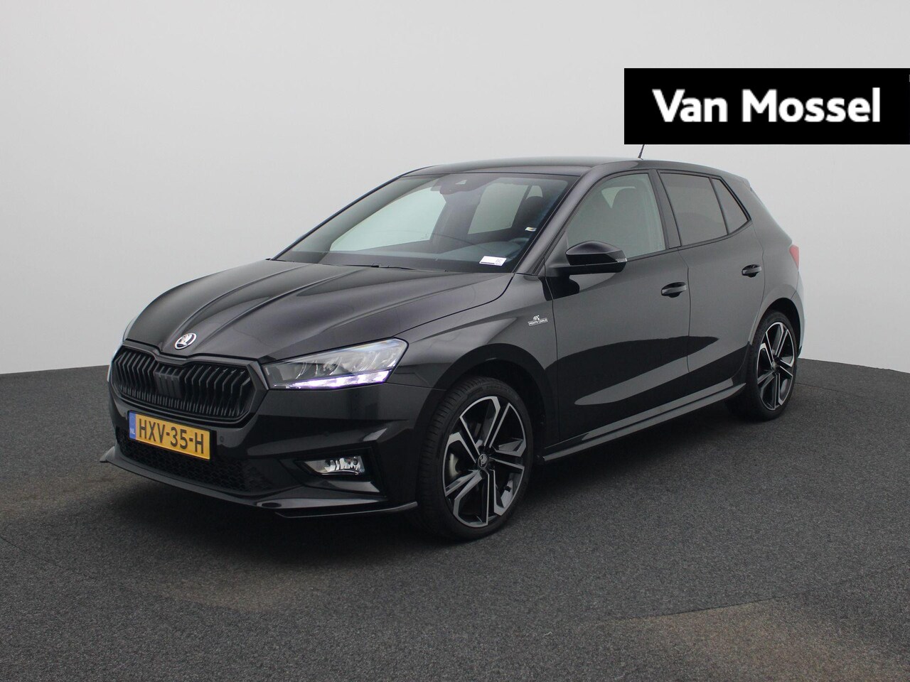 Skoda Fabia - 1.0 TSI Monte Carlo AUTOMAAT / DSG | METALLIC LAK | VERWARMBARE VOORSTOELEN VOOR | 18" LIB - AutoWereld.nl