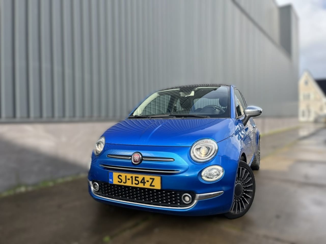 Fiat 500 - TwinAir 80 0.9 Lounge 3-DRS  Carplay  Glazen dak  P-sensoren  APK: 05-2027 - AutoWereld.nl