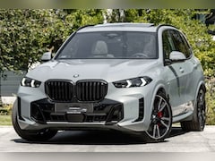 BMW X5 - xDrive50e M-SPORT Pro * LED, GRAU LEDER, NAVI+, PANORAMA, TREKH, 22-invh LMV, LUCHT * Ex