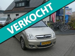 Opel Meriva - 1.6-16V Temptation met climat control en afneembare trekhaak