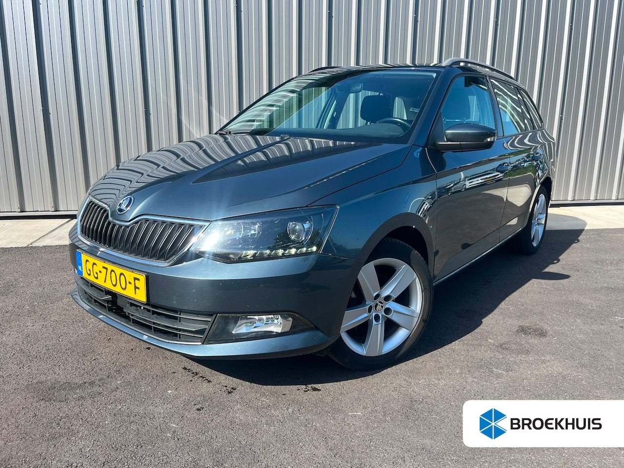 Skoda Fabia Combi - 1.2 TSI First Edition Ambition 90pk | Trekhaak | Cruise control | DAB+ | Airco | 16" LMV - AutoWereld.nl
