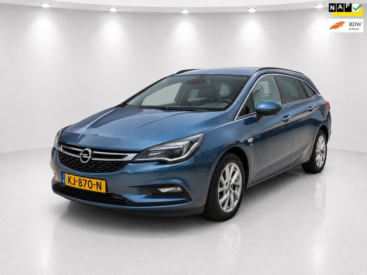 Opel Astra Sports Tourer - 1.0 Innovation - Pano - Full optie - Dealer Onderhouden! - AutoWereld.nl