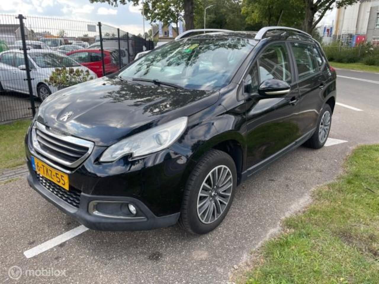 Peugeot 2008 - 1.2 VTi Active Pack Premium | NAV | Distributieriem vervangen - AutoWereld.nl