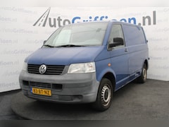 Volkswagen Transporter - 2.5 TDI 300 Export 2maasavliegwiel hoorbaar Geen APK Export