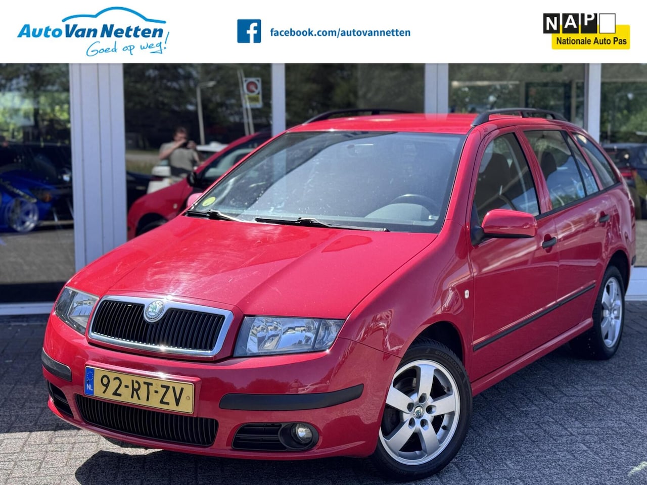 Skoda Fabia Combi - 1.4-16V Elegance,Airco,Elek pakket,cpv,Lm-velgen,Mistlampen,Radio/cd! - AutoWereld.nl