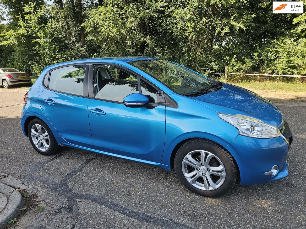 Peugeot 208 - 1.2 Vti Blue Lease 1.2 VTi Blue Lease - AutoWereld.nl