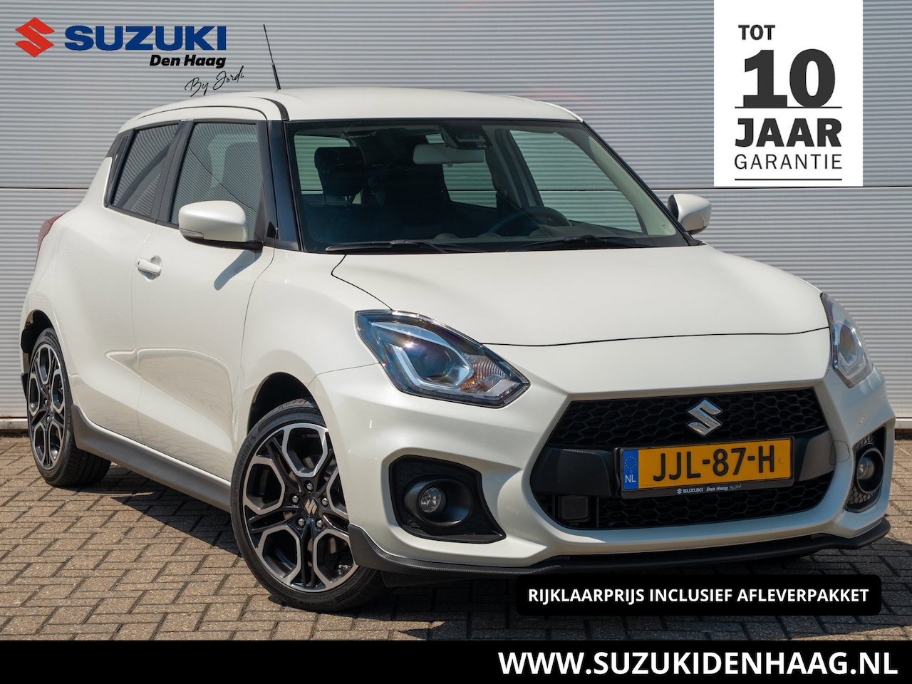 Suzuki Swift - 1.4 Sport Smart Hybrid |Apple Carplay| Android auto| Adaptive cruise| Navigatie| Camera| K - AutoWereld.nl