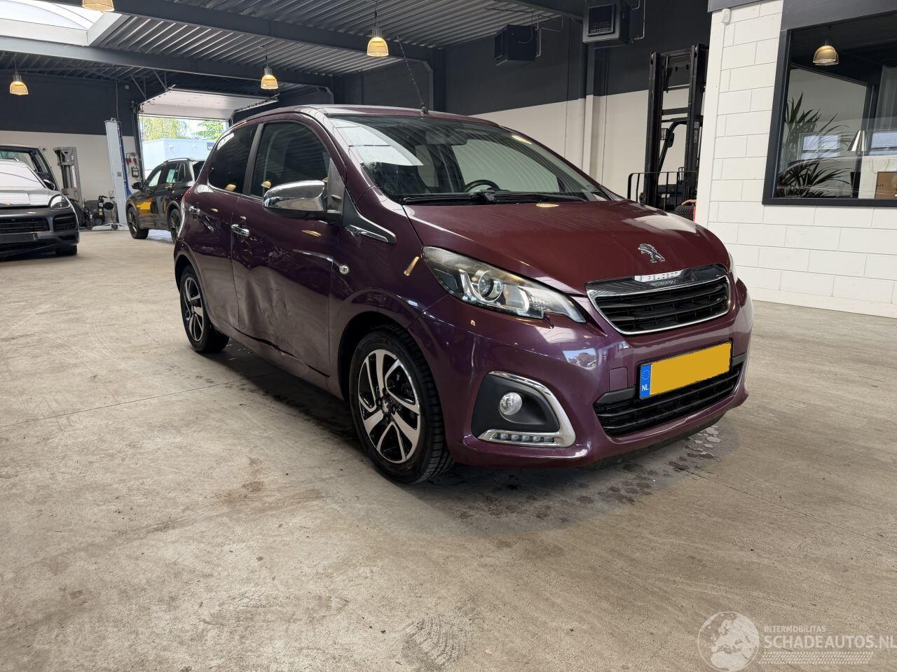 Peugeot 108 - 1.2 TOP! Roland Garros