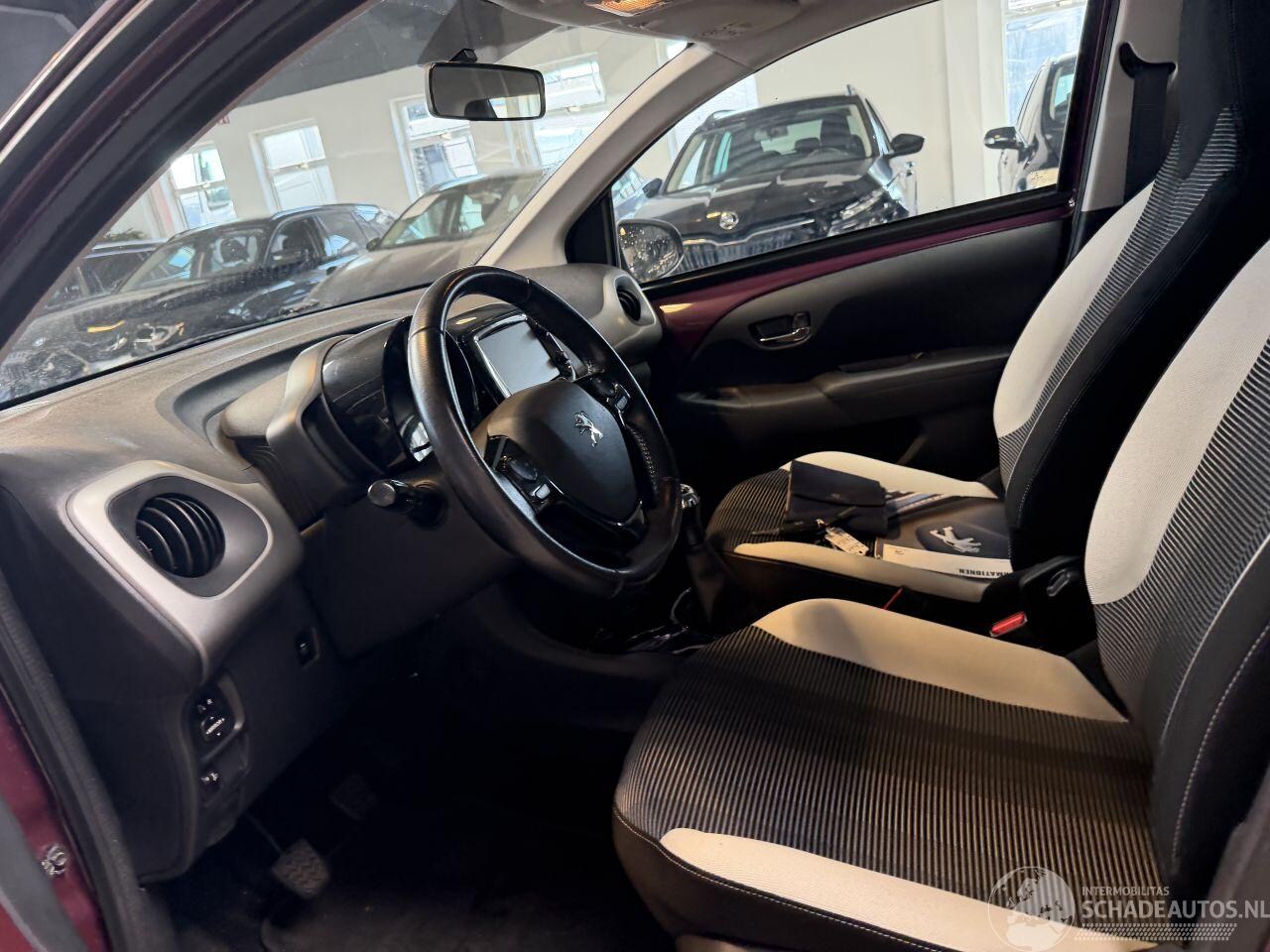 Peugeot 108 - 1.2 TOP! Roland Garros