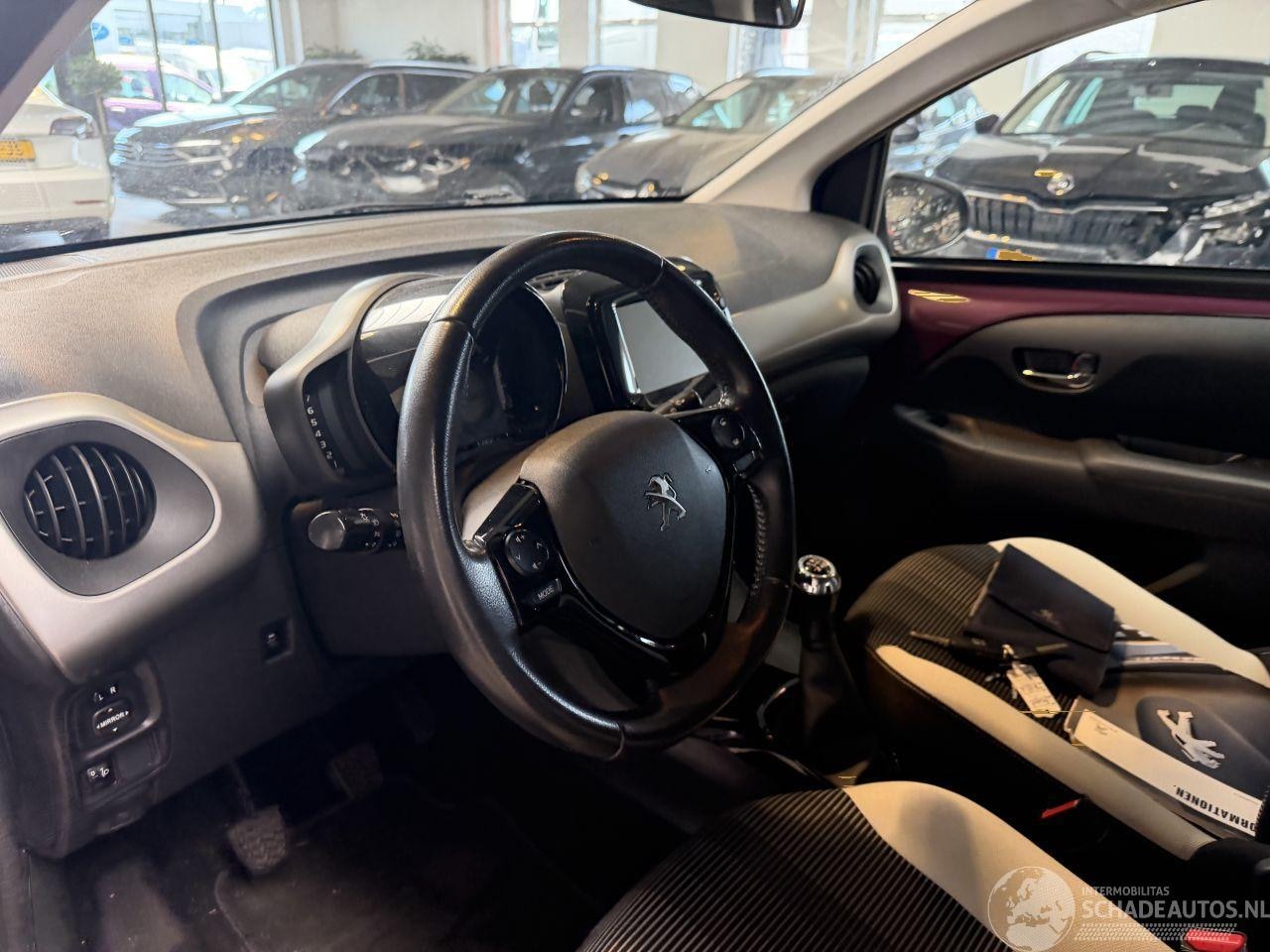Peugeot 108 - 1.2 TOP! Roland Garros
