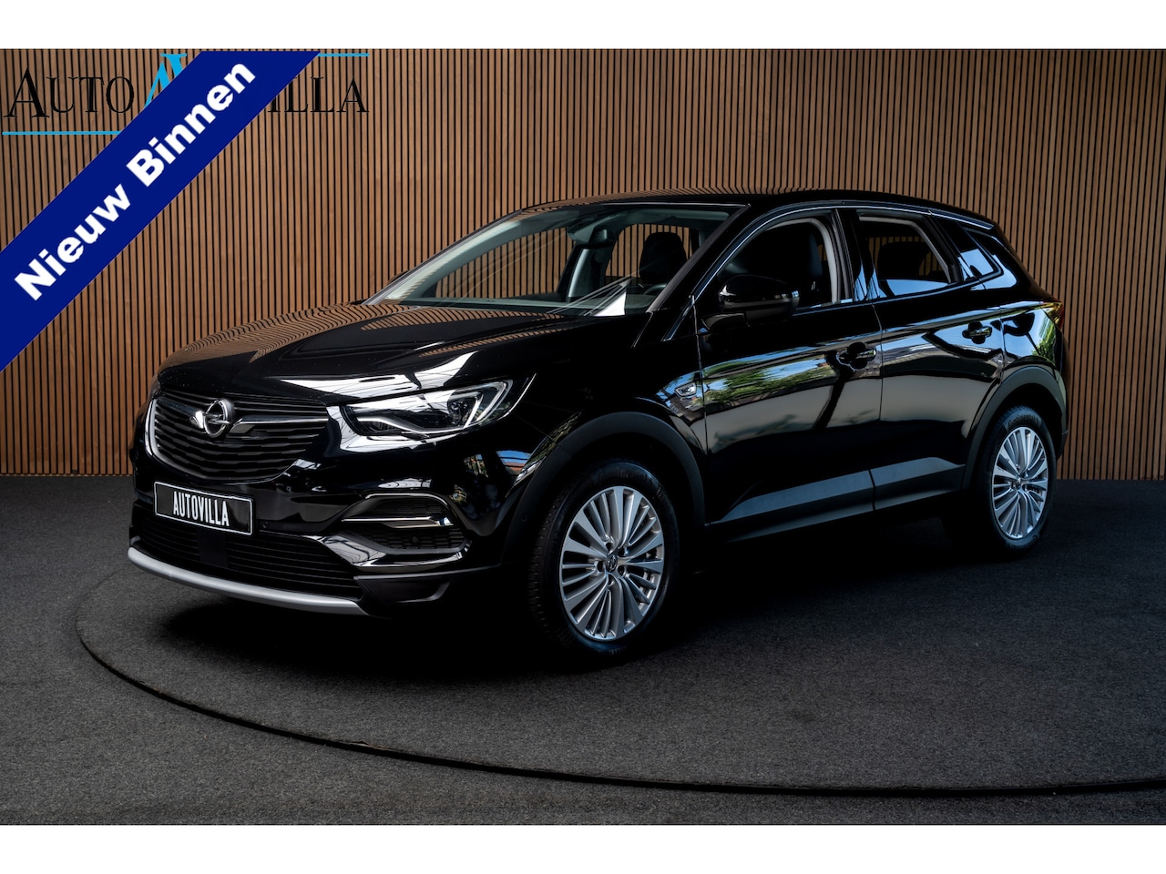 Opel Grandland X - 1.2 Turbo Aut. Leer Navi Camera PDC Climate Stoelverwarming voor en achter Stuurverwarming - AutoWereld.nl