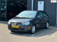 Volkswagen Polo - 1.4-16V Comfortline/Airco/NETTE STAAT