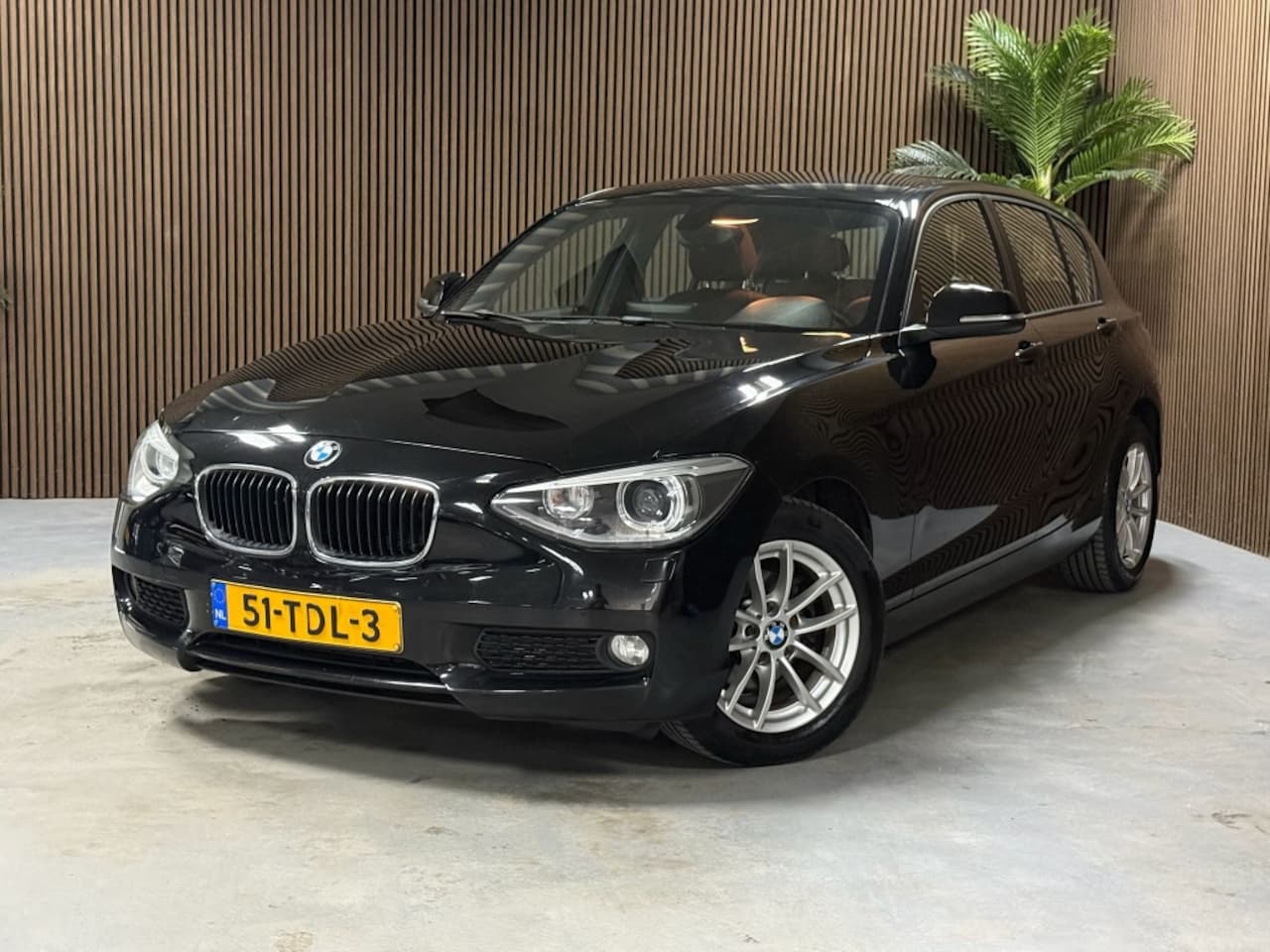 BMW 1-serie - 116i Business 116i Business+ - AutoWereld.nl