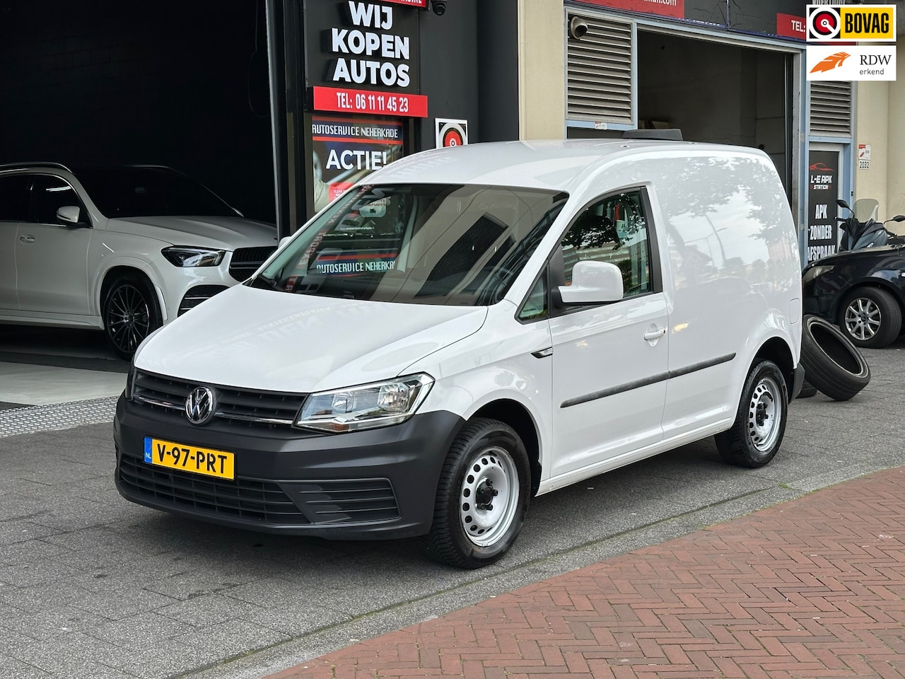 Volkswagen Caddy - 1.0 TSI L1H1 BlueMotion Trendline Airco PDC - AutoWereld.nl