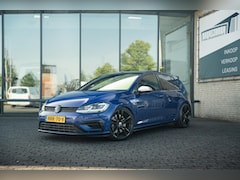 Volkswagen Golf - 4Motion R*DYNAUDIO*440PK*AKRA*PANO*MAXTON*ACC*CAM