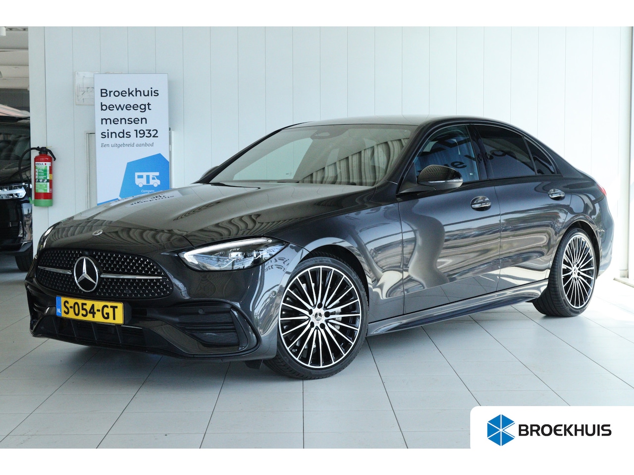 Mercedes-Benz C-klasse - 300 AMG Line ''OP AFSPRAAK'' | Cruise Control | Trekhaak | Stoelverwarming | Navi | Carpla - AutoWereld.nl